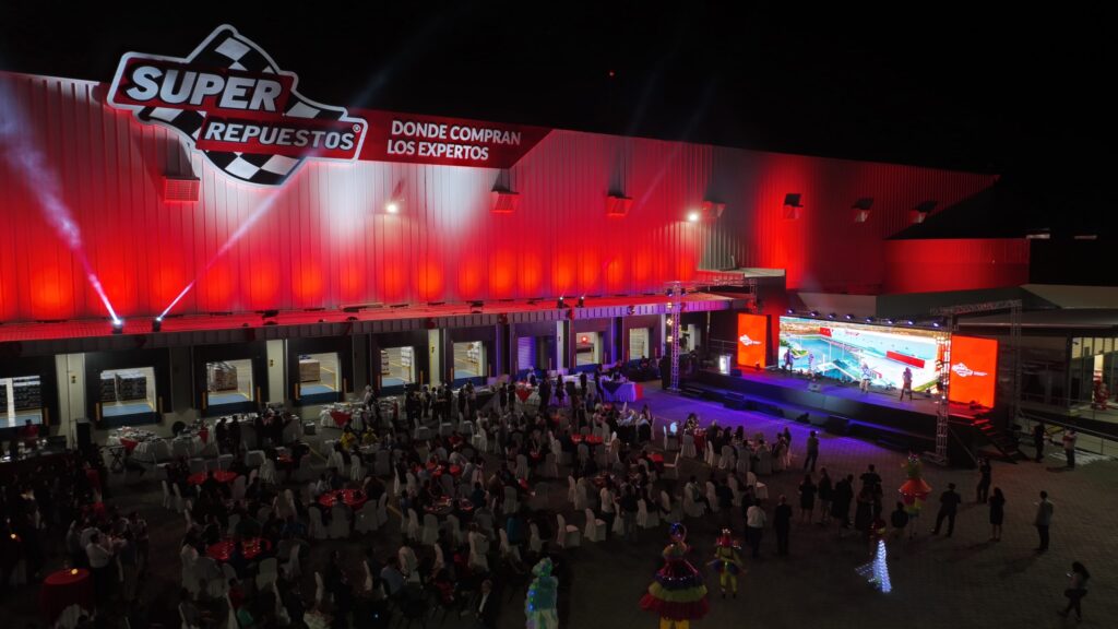 Con 54 años de trayectoria, Súper Repuestos continúa su expansión con la inauguración de su Centro Distribución en Nejapa