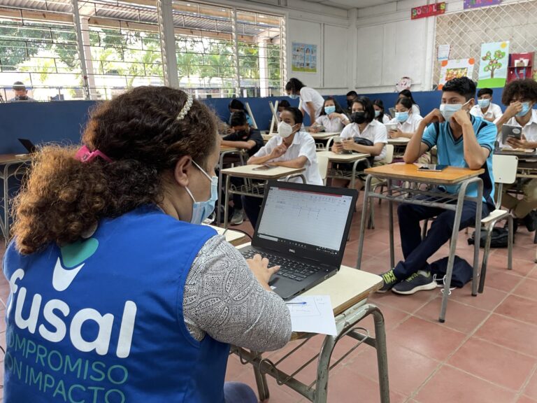 576 donativos por $20.8 millones en medicamentos y artículos primera destaca FUSAL en 2021 en informe rendición cuentas en Asamblea General