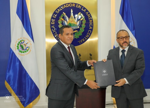 Presidente Nayib Bukele, a través del Ministro de Hacienda, presenta decretos a Asamblea Legislativa para enfrentar obligaciones fiscales