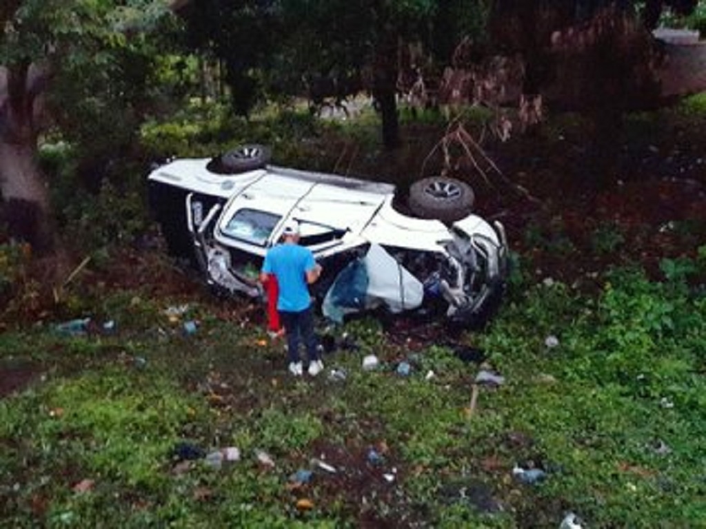 Conductor en estado de ebriedad con 187 grados de alcohol en aliento, provocó lesiones graves en dos de sus acompañantes, en Usulután