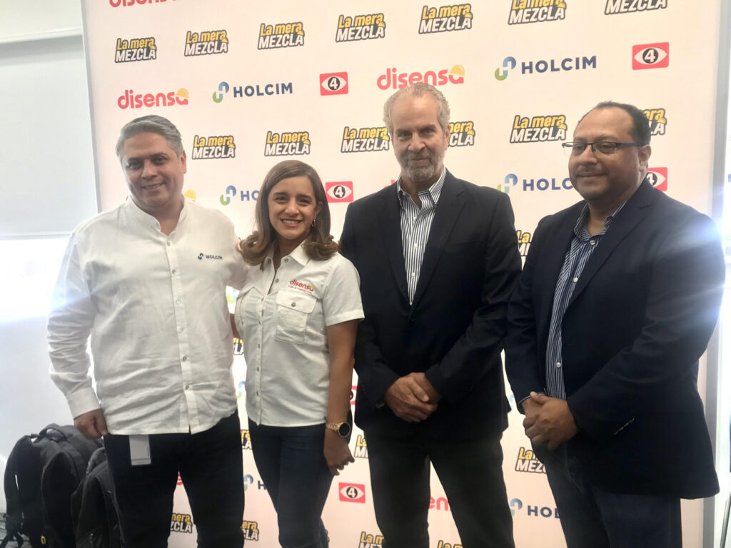 DISENSA, del grupo Holcim, presentó su serie web “La Mera Mezcla"