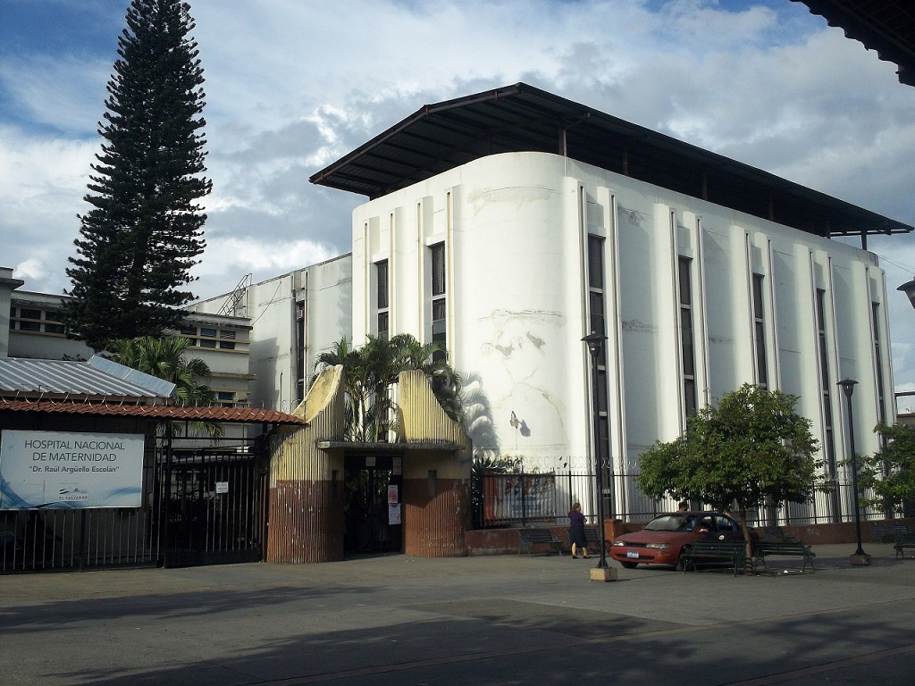 Inmuebles Maternidad y Rosales pasan al Estado