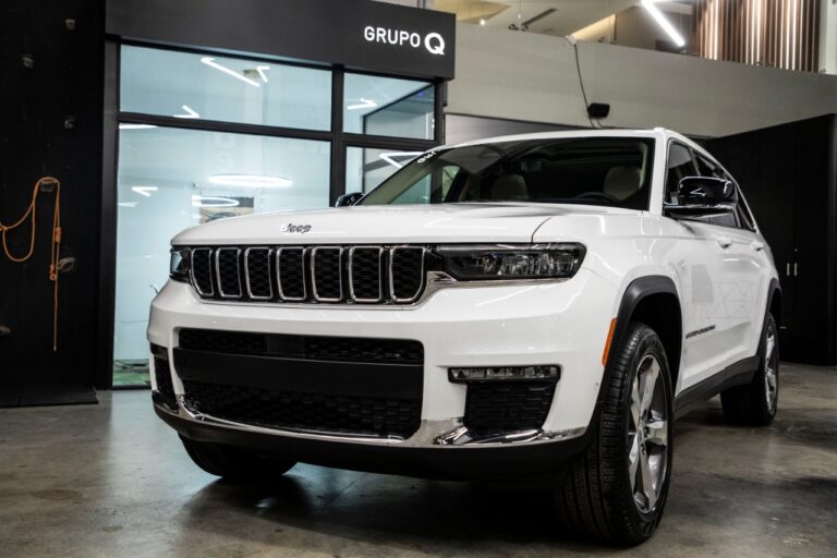 Grupo Q presenta la nueva Jeep Grand Cherokee 