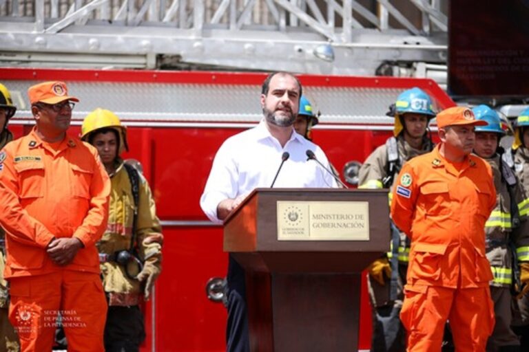 Promueven ley para el Cuerpo de Bomberos