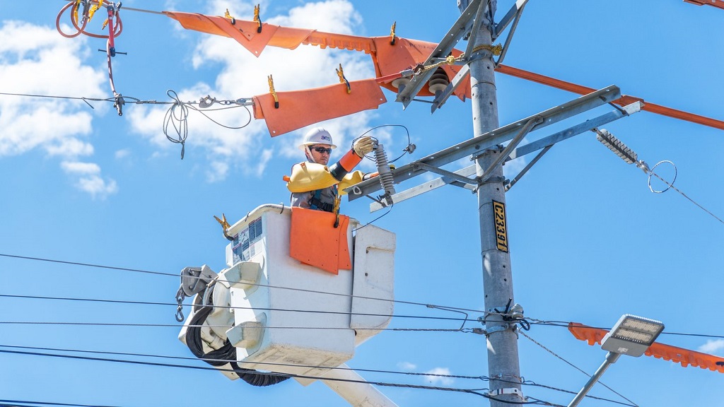 AES trabaja por la continuidad del servicio