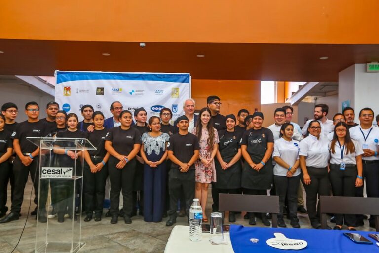 Inauguran restaurante-escuela emercado Hula Hula