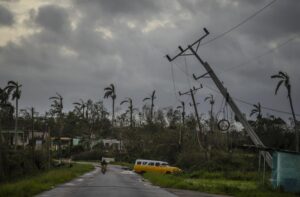 Cuba pide ayuda a EEUU tras huracán Ian