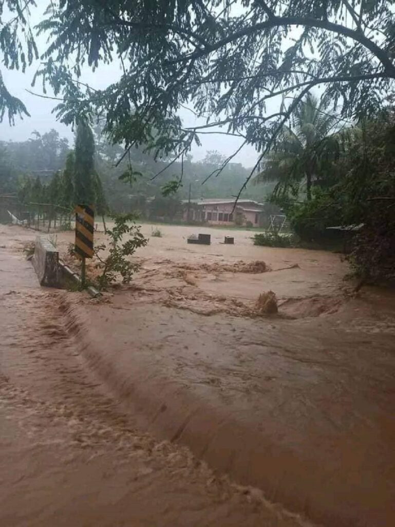 Huracán Julia golpea a los nicaraguenses