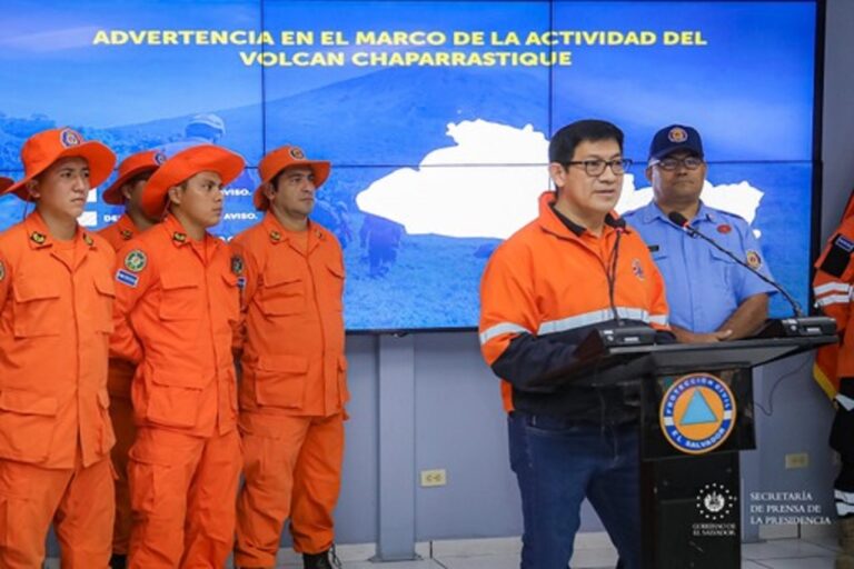 Gobierno preparado volcán Chaparrastique