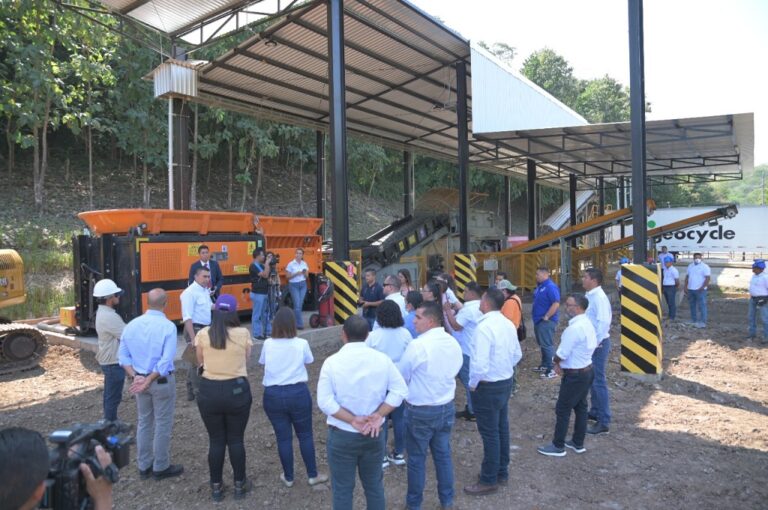 Inauguran estación de separación de desechos