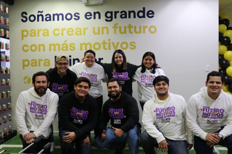 La Constancia, oportunidades a jóvenes talentos