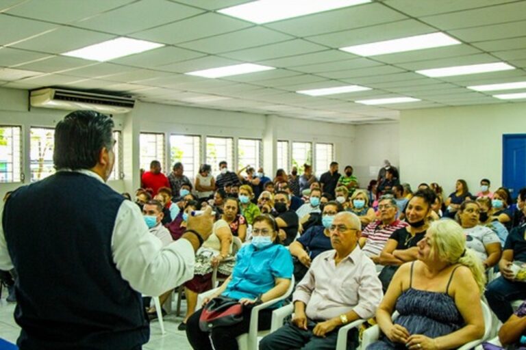 400 comerciantes trasladarán al mercado Tinetti