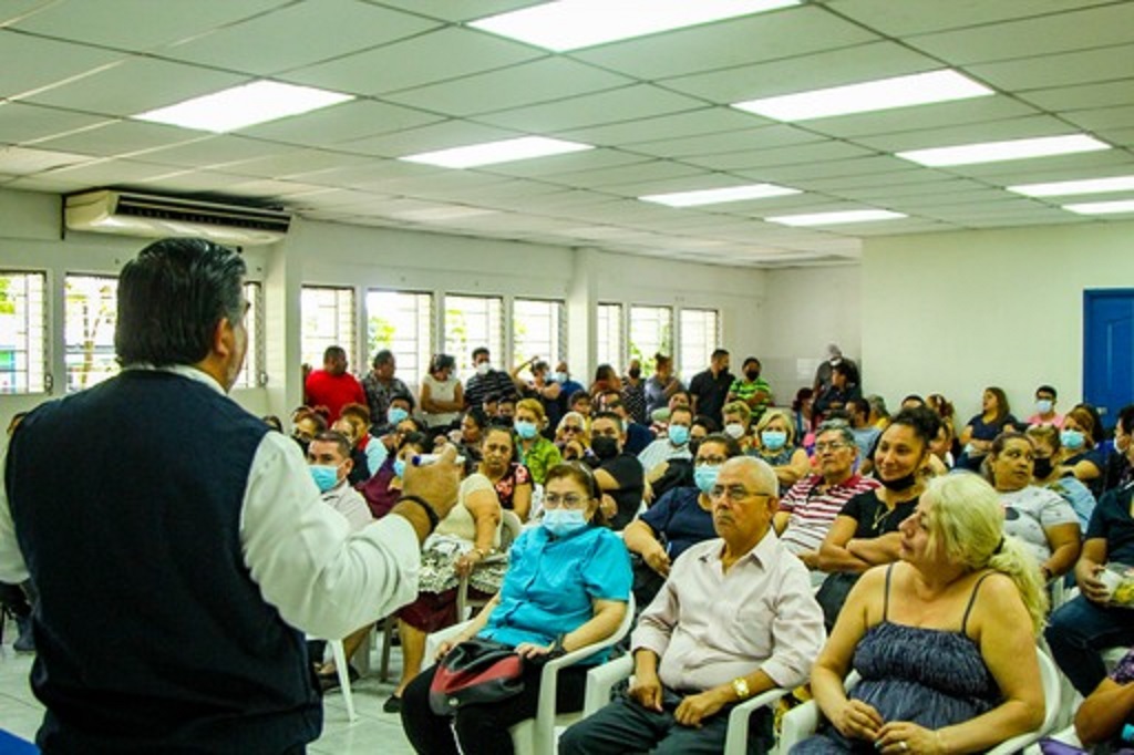 400 comerciantes trasladarán al mercado Tinetti