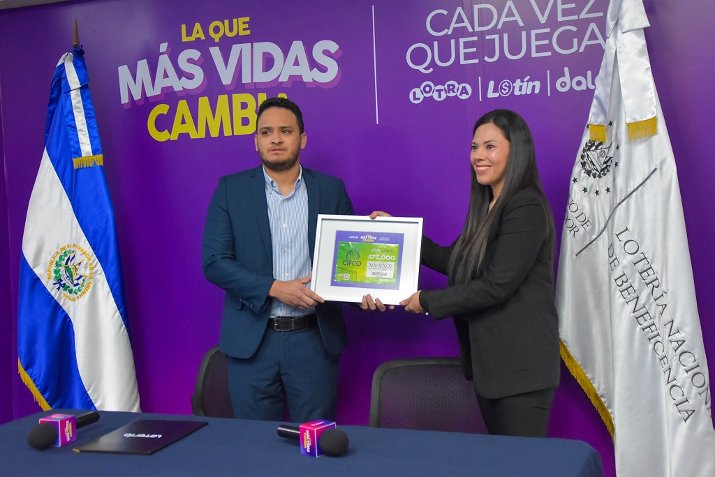 El sorteo este miércoles fue dedicado al CIFCO