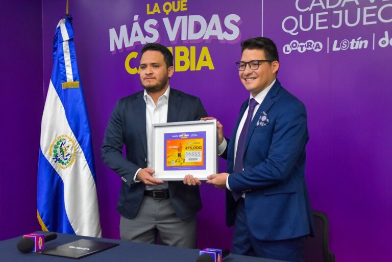 LoteríaNacional dedica sorteo a Jhosse Lora Jr.