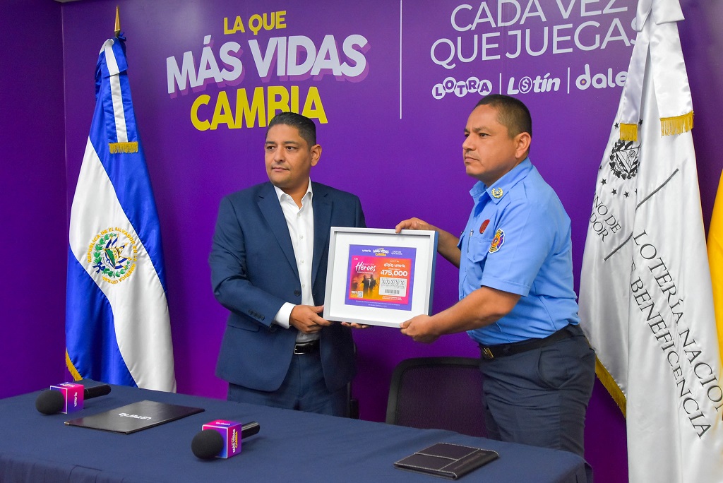 Sorteo dedicado a héroes Cuerpo Bomberos