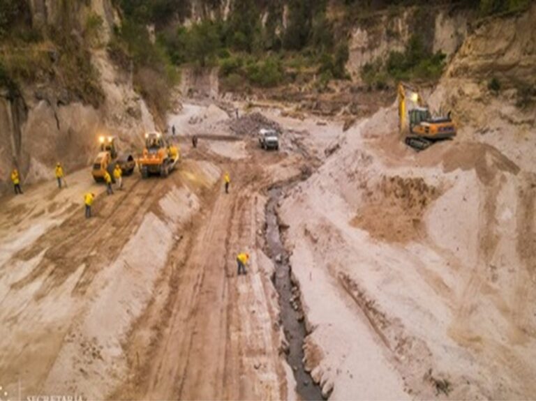 MOP verifica obras cercanías Aeropuerto Ilopango