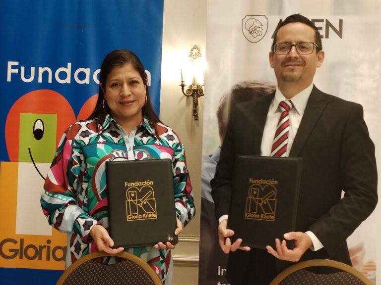 Firman carta entendimiento con sector privado