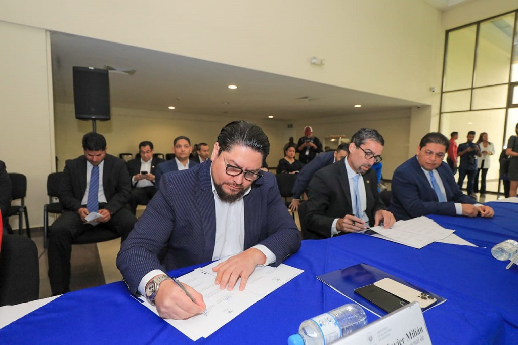 Firman Acuerdo de Cooperación Interinstitucional