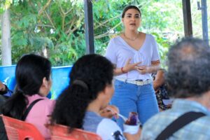 Alexia Rivas, se mostró satisfecha ya que después de numerosas gestiones y el trabajo desde la Asamblea Legislativa familias en San Martín, ya cuentan con la legalización de los terrenos en los que habitan.