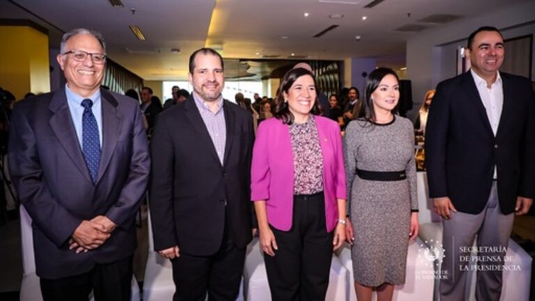Impulsan nuevas tecnologías servicios digitales