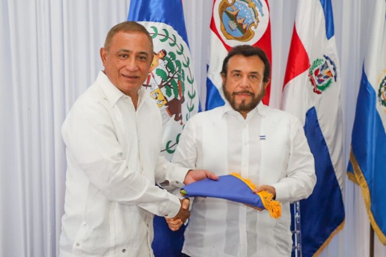 Vicepresidente Félix Ulloa recibió Presidencia del SICA