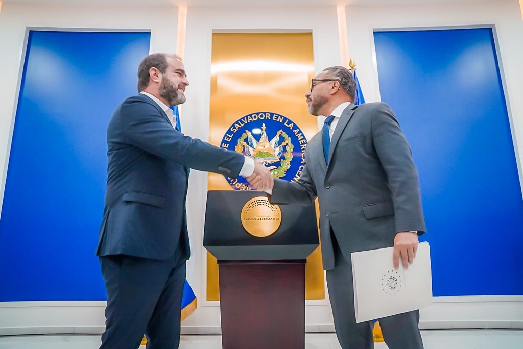 Presentan para disminuir reducir a 44 municipios