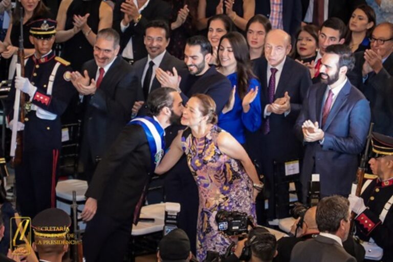 El Salvador reduce a 44 municipios y 60 diputados