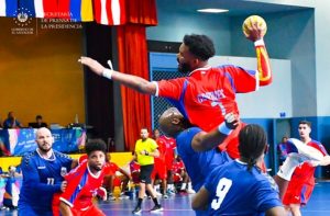 República Dominicana y Cuba disputan final balonmano masculino