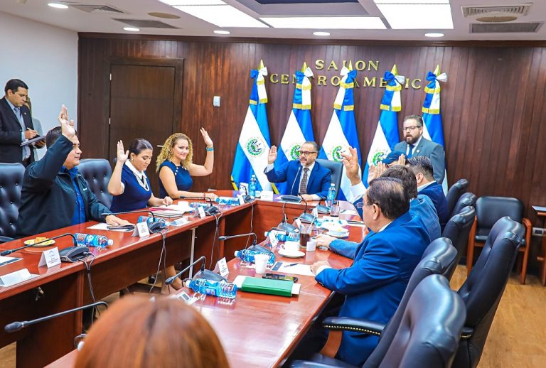 17 julio inician entrevistas candidatos magistrados Corte Cuentas