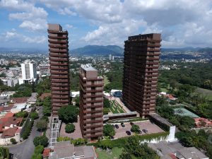 El Salvador sube economía a Mediano Alto asegura Banco Mundial