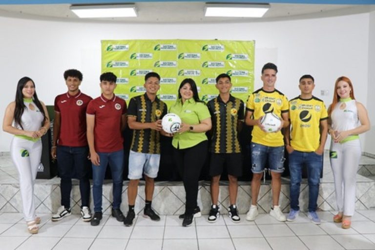 Presentan balón élite cuscatleco sistema FEDECRÉDITO