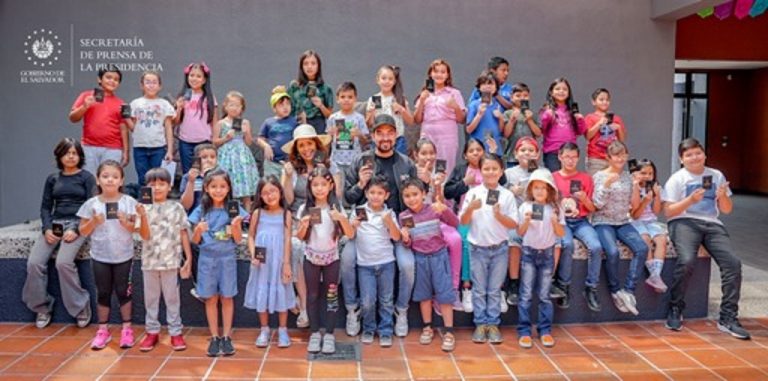 Ministerio de Cultura fomenta hábito de la lectura en la niñez