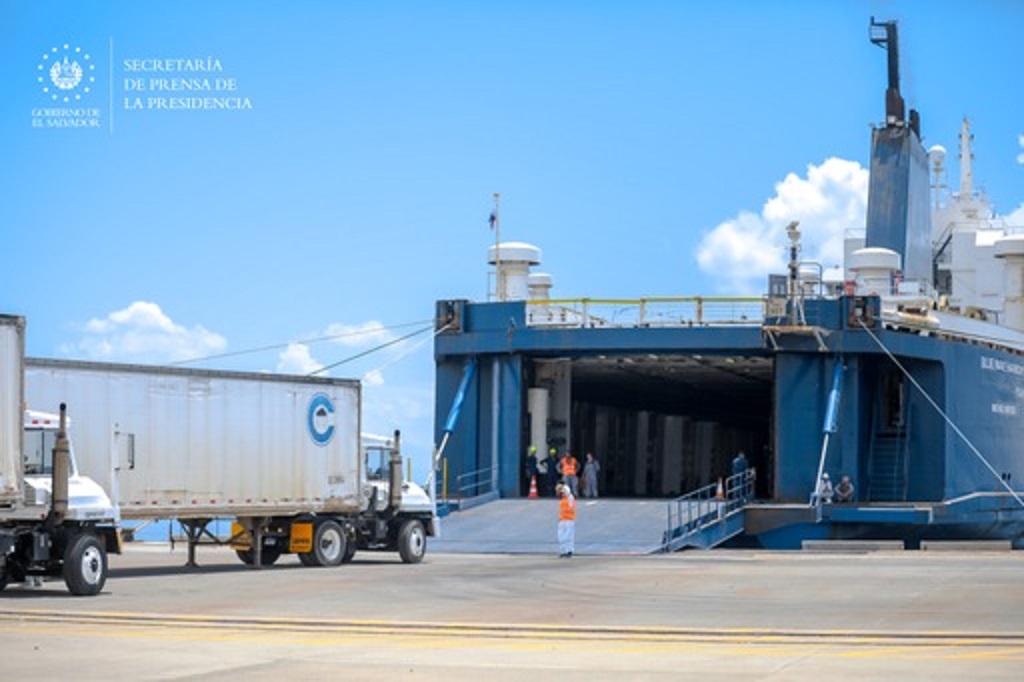 Inician operaciones del ferri entre El Salvador y Costa Rica