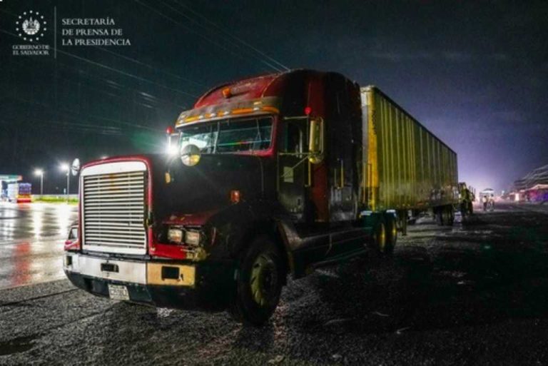 Gobierno instala control al transporte de carga en San Juan Opico
