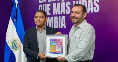 Lotería Nacional dedica sorteo a Diario El Salvador