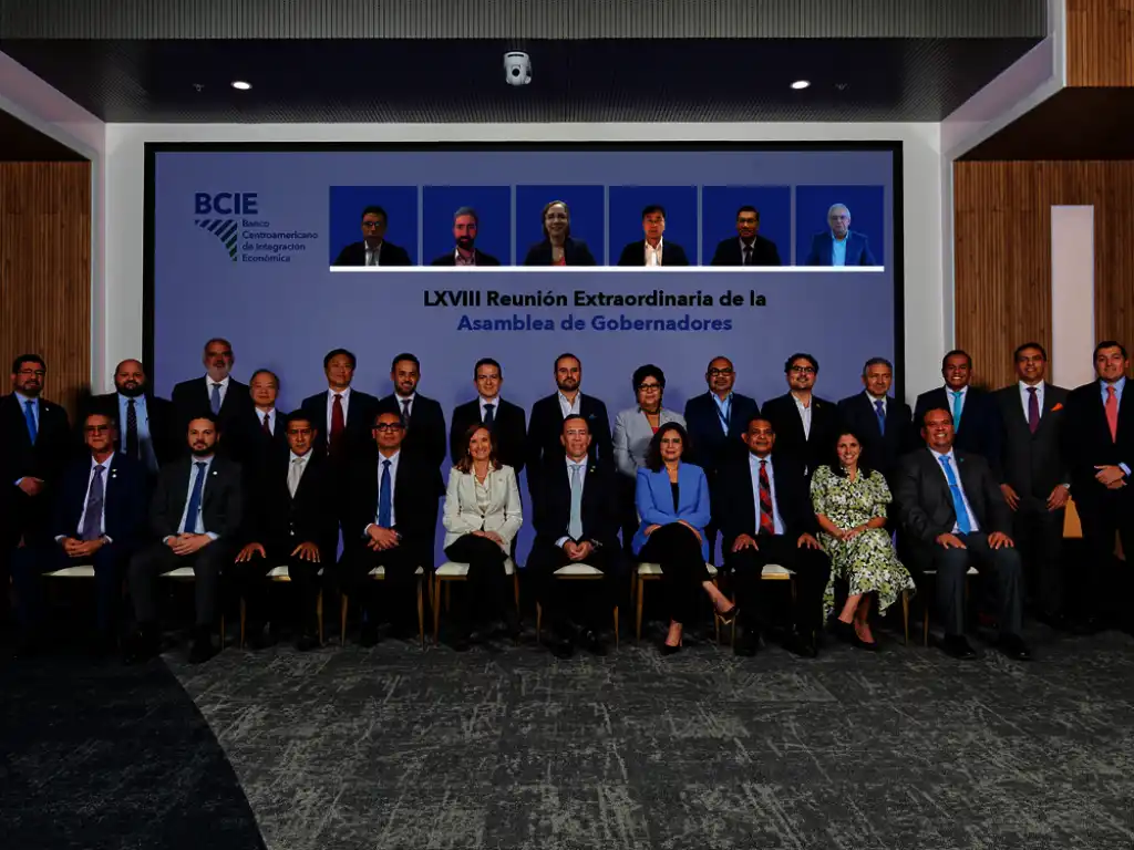 La costaricense Ana Guissella Sánchez, nueva presidente del BCIE