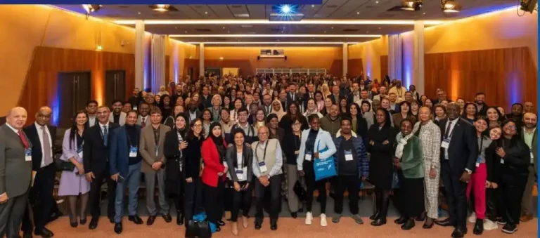 Gloria de Kriete respalda declaración mundial educación financiera