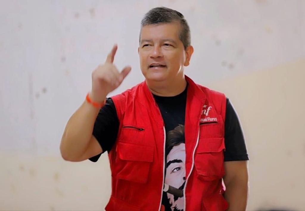 El candidato presidencial por el FMLN aseguró que continuará como candidato presidencial, porque su candidatura "va en crecimiento".