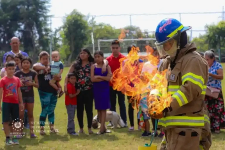 Bomberos impulsa campaña de prevención de incendios