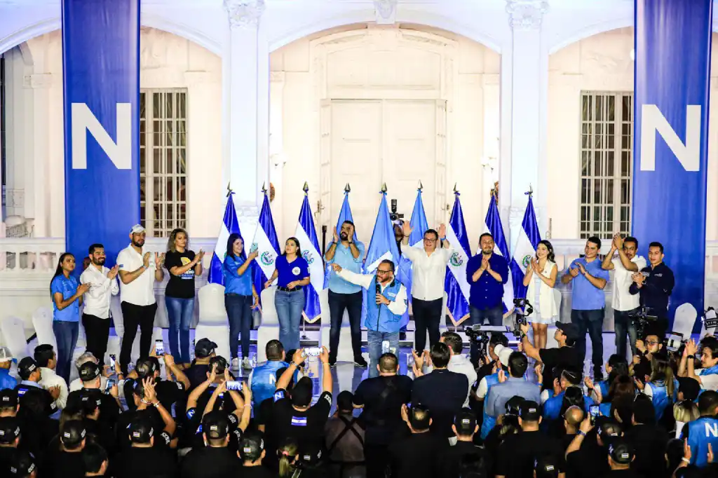 Nuevas Ideas inicia campaña candidatos diputados San Salvador