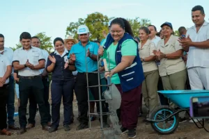 DOM inicia construcción unidad salud especializada en Usulután