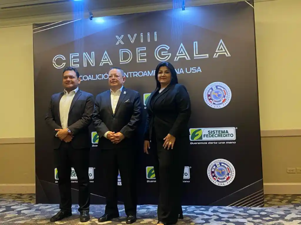 FEDECRÉDITO patrocina cena de gala coalición Centroamericana