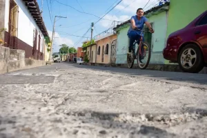 Gobierno dinamiza turismo de Apastepeque con Plan Bacheo