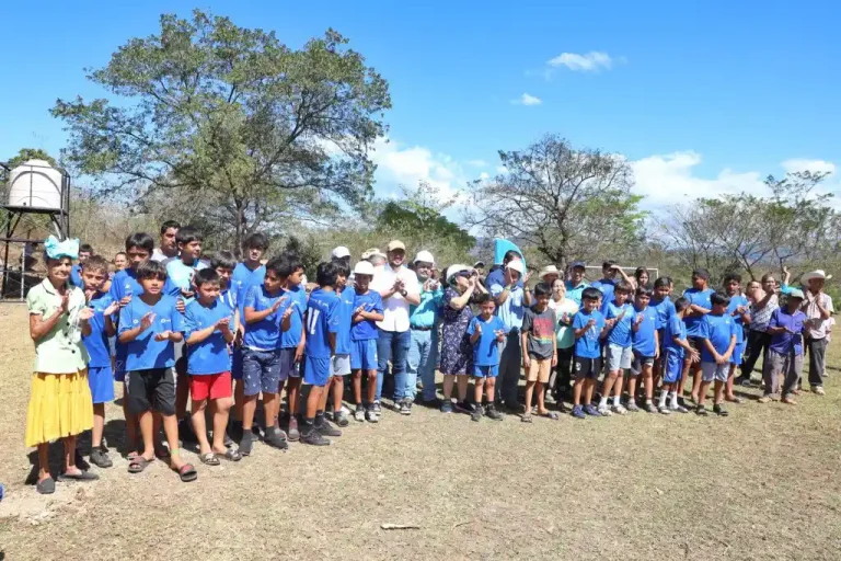 La DOM inicia construcción polideportivo en Carolina, San Miguel