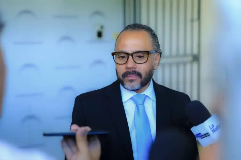 E. Castro: No podemos dormirnos y debemos continuar mejorando