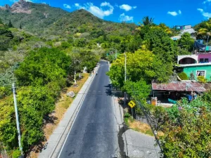 DOM renueva calles municipio precolombino de Panchimalco