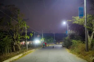 DOM entrega tercer proyecto alumbrado público en Chalatenango