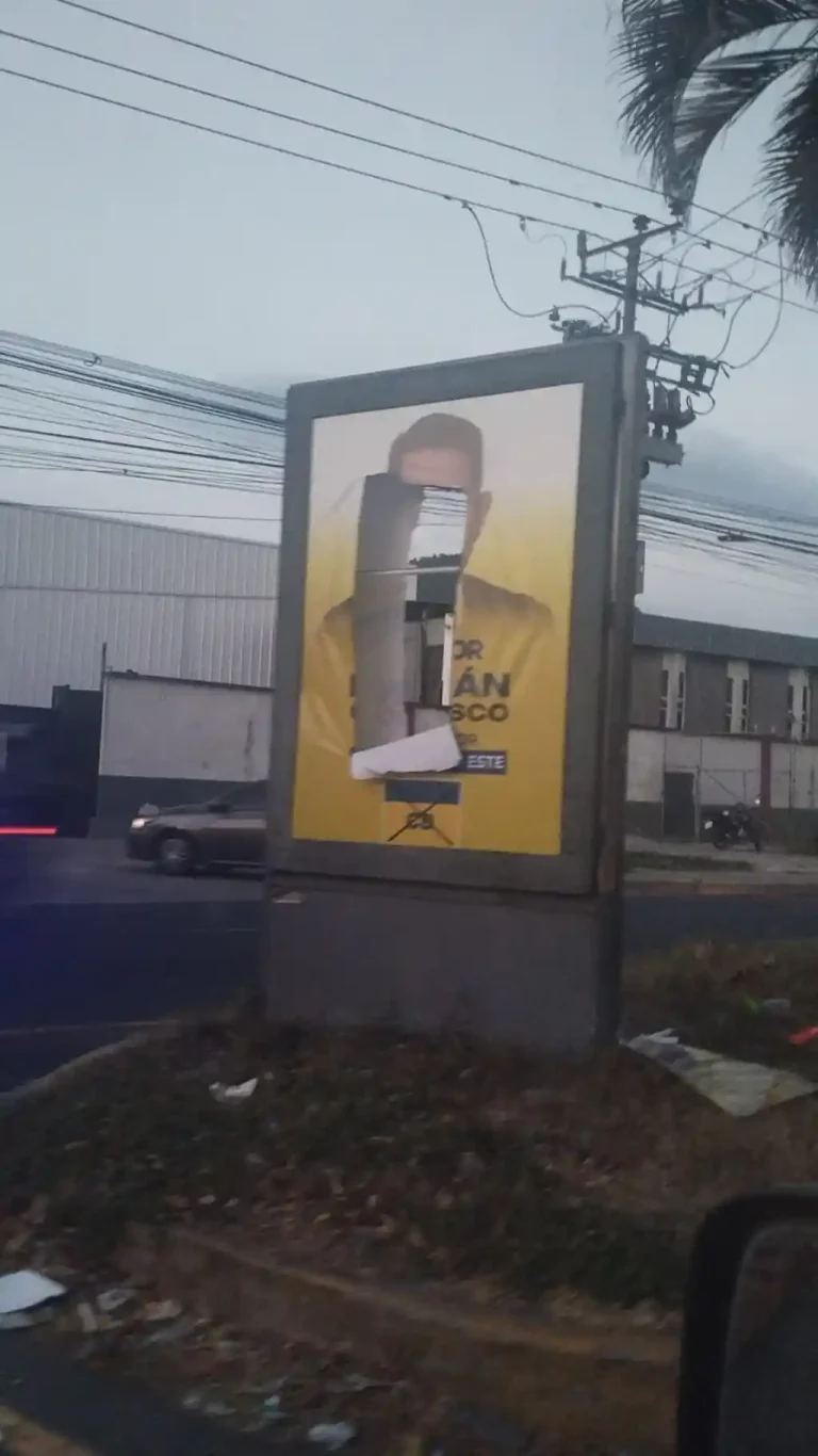 Destruyen propaganda candidato alcalde de Cambio Democrático