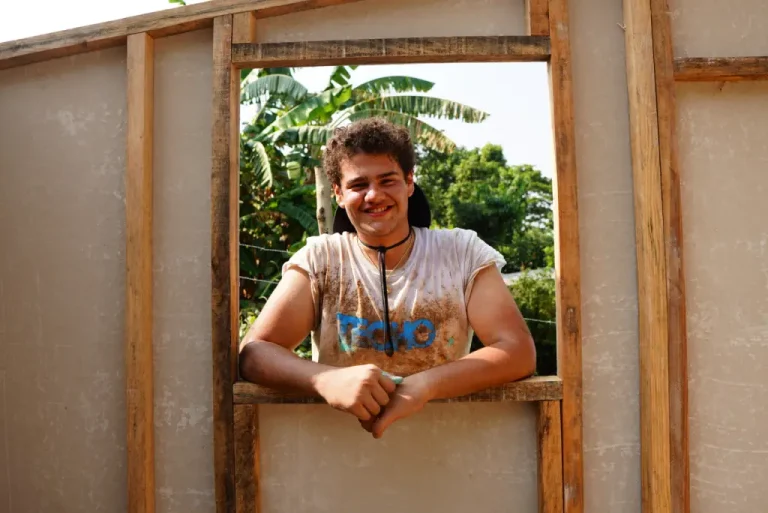 TECHO moviliza juventud para desafiar pobreza y cambio climático